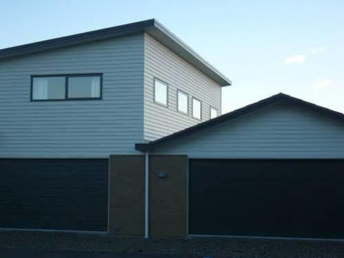 Gavan Family Apartments Cromwell Exterior photo