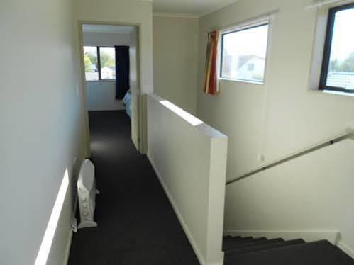 Gavan Family Apartments Cromwell Exterior photo